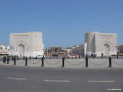 C07-076_Muscat_palace_entrance.jpg
